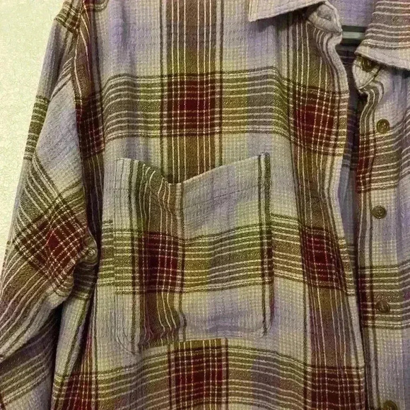 Forever 21 flannel top cropped - Picture 2 of 7